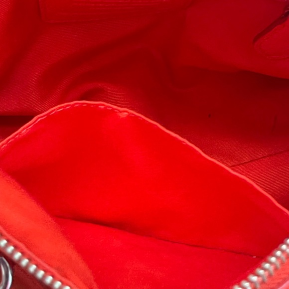 Coach - Picture 10 of 11